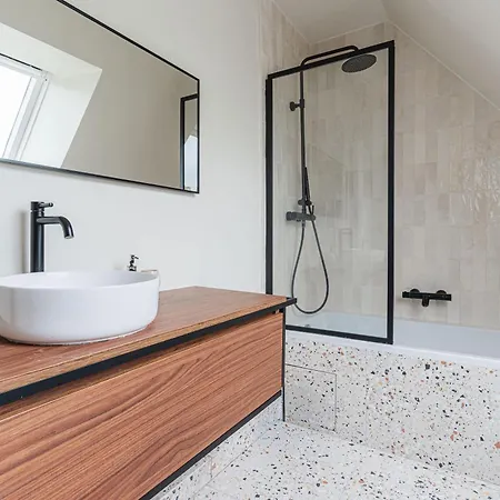 Amazing With Swimming Pool