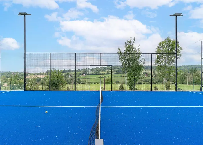 Amazing With Swimming Pool Σπίτι διακοπών Englesqueville-en-Auge