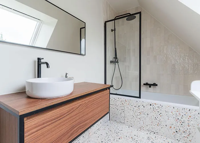 Amazing With Swimming Pool