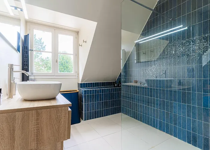 Amazing With Swimming Pool